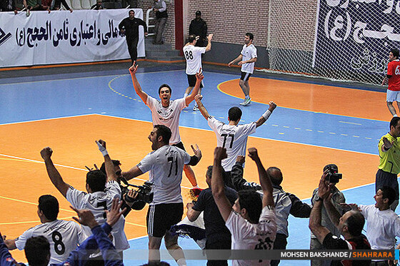 قهرمانی هندبال ثامن الحجج مشهد