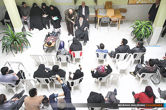 بازدیدآیت الله زنجانی از مرکز توان یابان 