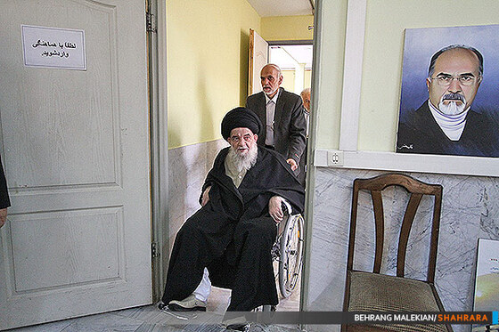 بازدیدآیت الله زنجانی از مرکز توان یابان 