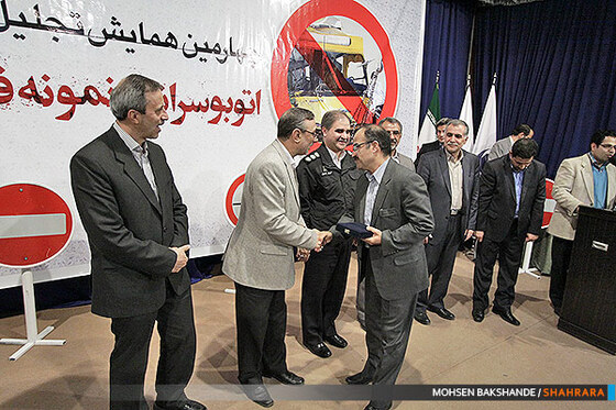 تجلیل از اتوبوسران فاقد تصادف مشهد
