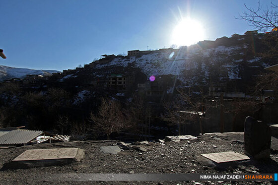 قبرستان قدیمی روستای کنگ