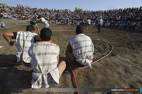 کشتی چوخه در محلات مشهد