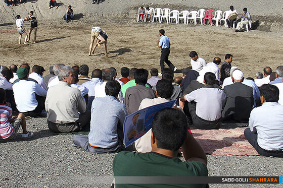 در حاشیه مسابقات کشتی چوخه توس