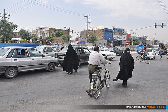 خیابان طبرسی جنوبی هرروز با این وضعیت مواجه است
