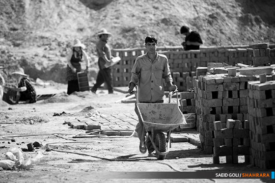 کارگران کوره آجر پزی