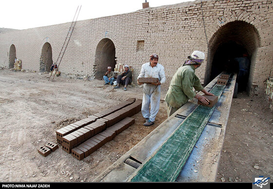 کارگران کوره آجرپزی