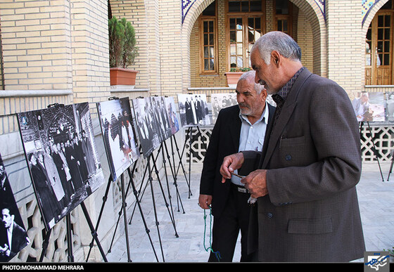 نمایشگاه عکس علمای معاصر در مدرسه نواب