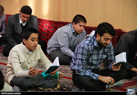 مراسم دعای عرفه در مسجد الرسول