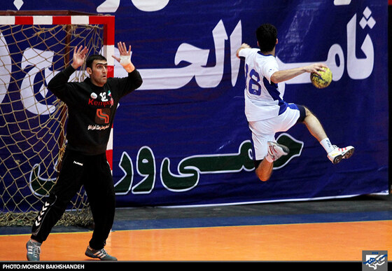هندبال ثامن مشهد و سنگ آهن بافق