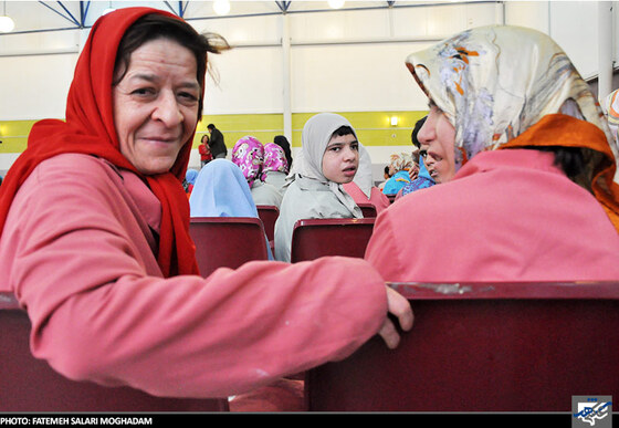 قلقلی در جمع دختران فتح المبین