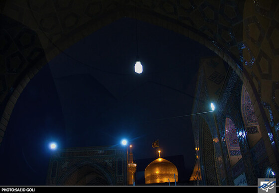 مراسم معنوی اعتکاف در حرم مطهر