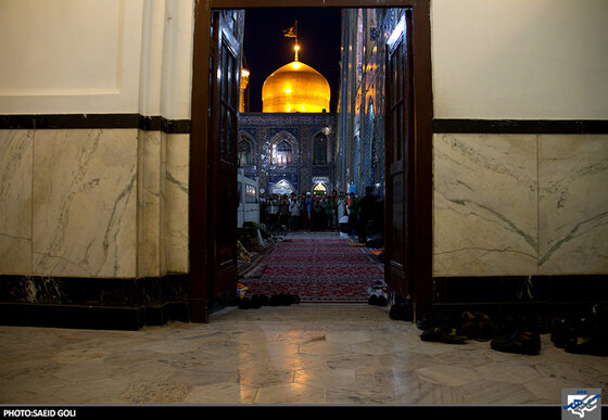 مراسم معنوی اعتکاف در حرم مطهر