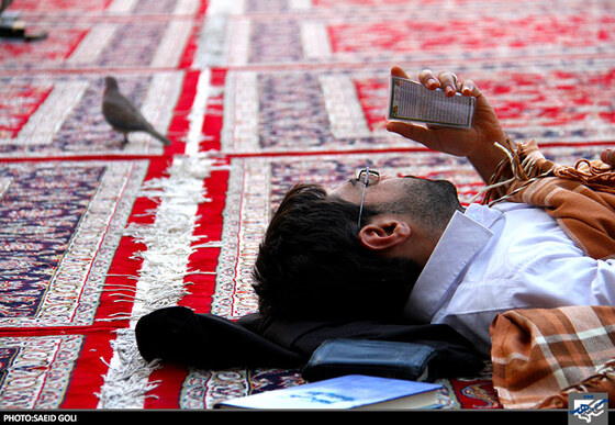 مراسم معنوی اعتکاف در حرم مطهر