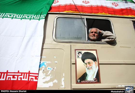 راهپیمایی یوم الله 22 بهمن در مشهد مقدس - 2