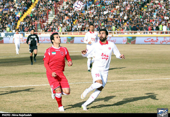  پدیده مشهد و پرسپولیس