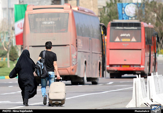 گزارش تصویری : موج بازگشت سفرهای نوروزی از مشهد | عکس : نیما نجف زاده 