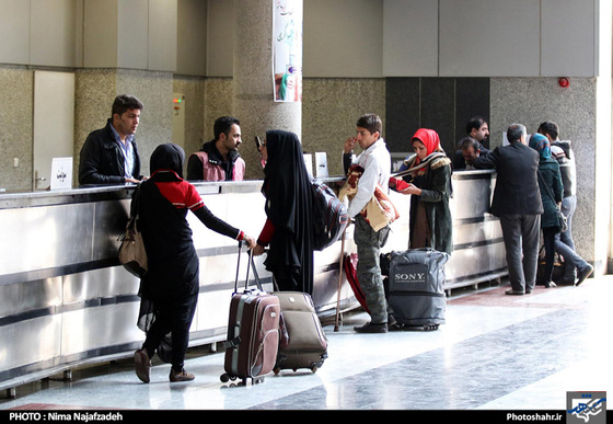 گزارش تصویری : موج بازگشت سفرهای نوروزی از مشهد | عکس : نیما نجف زاده 