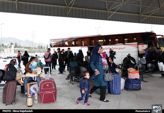 گزارش تصویری : موج بازگشت سفرهای نوروزی از مشهد | عکس : نیما نجف زاده 