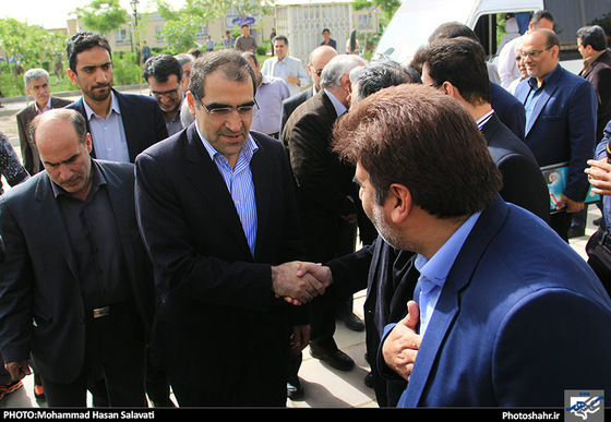 گزارش تصویری | آیین افتتاحیه تامین مراقبت‌های اولیه سلامت در مناطق حاشیه شهر مشهد با حضور وزیر بهداشت | عکاس : محمد حسن صلواتی