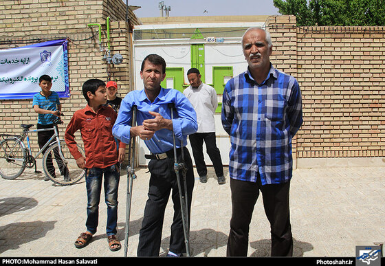 گزارش تصویری | آیین افتتاحیه تامین مراقبت‌های اولیه سلامت در مناطق حاشیه شهر مشهد با حضور وزیر بهداشت | عکاس : محمد حسن صلواتی