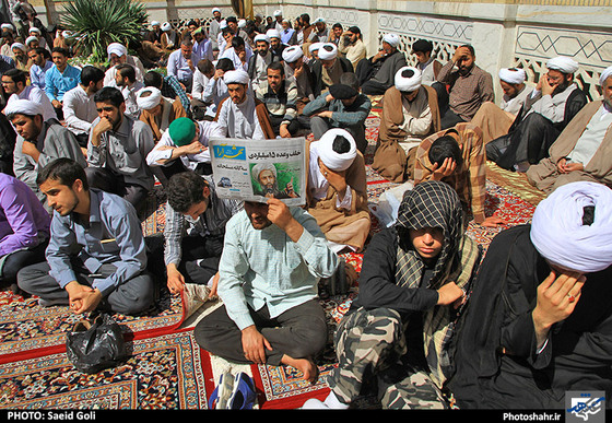 گزارش تصویری | تجمع علما و طلاب حوزه های علمیه مشهد در اعتراض به حکم اعدام شیخ نمر | عکاس : سعید گلی
