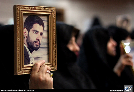گزارش تصویری | "رسالت زینبی"،اولین گردهمایی خواهران شهدا  | عکاس : محمد حسن صلواتی