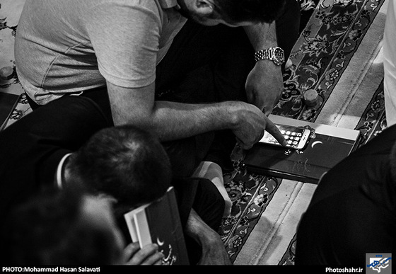 گزارش تصویری|در حاشیه مراسم شب های احیاء |عکس:محمد حسن صلواتی /شهرآرا