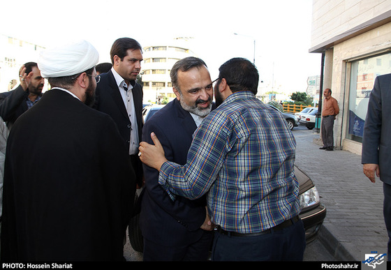 گزارش تصویری | بازدید استاندار خراسان رضوی از روزنامه شهرآرا |عکس: حسین شریعت / شهرآرا