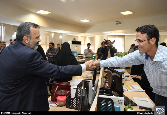 گزارش تصویری | بازدید استاندار خراسان رضوی از روزنامه شهرآرا |عکس: حسین شریعت / شهرآرا