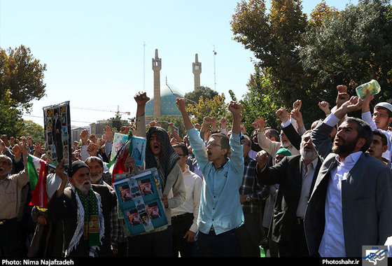 گزارش تصویری | راهپیمایی نمازگزاران مشهدی در محکومیت آل سعود و فاجعه ی خونین منا | عکس: نیما نجف زاده /شهرآرا