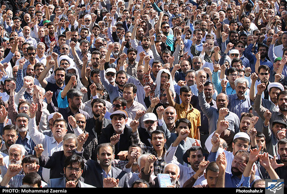 گزارش تصویری | راهپیمایی نمازگزاران مشهدی در محکومیت آل سعود و فاجعه ی خونین منا | عکس: محمد زائرنیا /شهرآرا