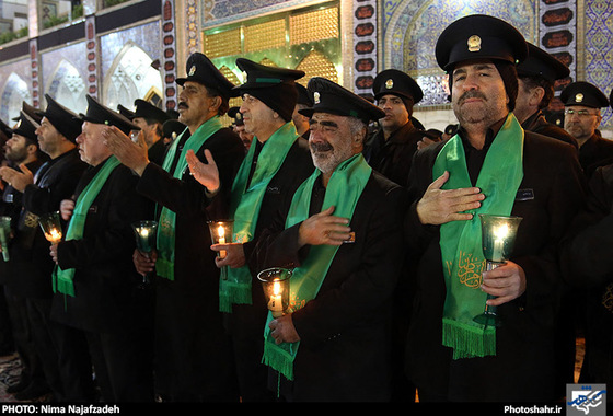 گزارش تصویری | مراسم خطبه خوانی شب عاشورا در حرم مطهر رضوی  | عکس ها : نیما نجف زاده - حسین شریعت / شهرآرا