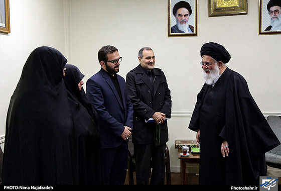 دیدار خانواده های شهید همدانی،تهرانی مقدم و احمدی روشن با امام جمعه مشهد