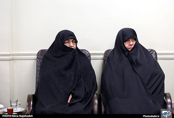 دیدار خانواده های شهید همدانی،تهرانی مقدم و احمدی روشن با امام جمعه مشهد