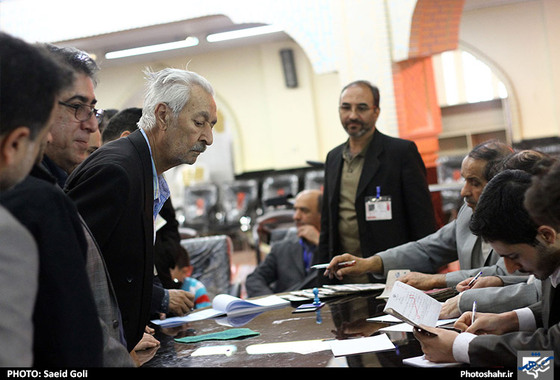 گزارش تصویری | حماسه حضور،انتخابات هفت اسفند مشهد | عکس : سعید گلی / شهرآرا