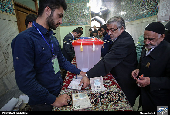 گزارش تصویری | حماسه حضور،انتخابات هفت اسفند در مشهد | عکس : علی عبداللهی / شهرآرا