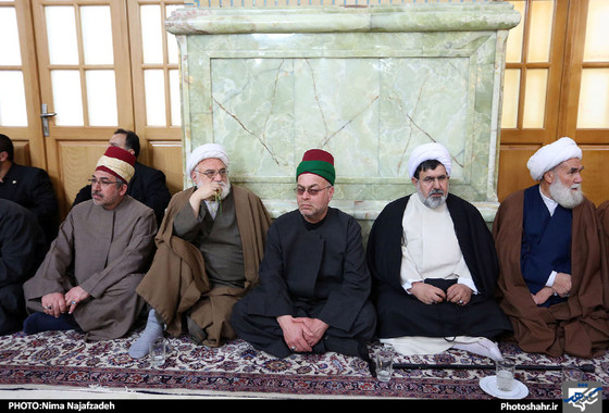 گزارش تصویری | مراسم بزرگداشت آیت‌الله طبسی در حرم رضوی | عکس : نیما نجف زاده /شهرآرا