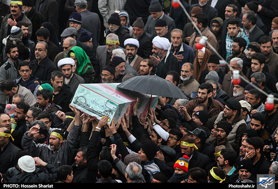 گزارش تصویری | اجتماع عظیم عزاداران فاطمی و تشییع شهدای دفاع مقدس در مشهد | عکس : حسین شریعت /شهرآرا 
