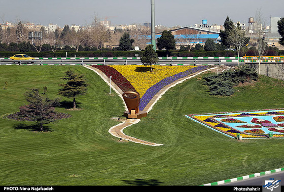 گزارش تصویری | المان های نوروزی در مشهد | عکس : نیما نجف زاده / شهرآرا