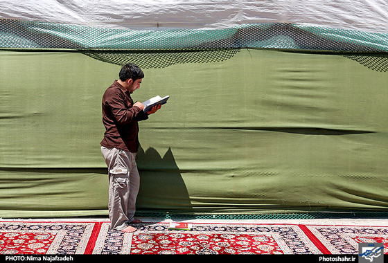 گزارش تصویری | آغاز مراسم معنوی اعتکاف در حرم رضوی | عکس : نیما نجف زاده /شهرآرا
