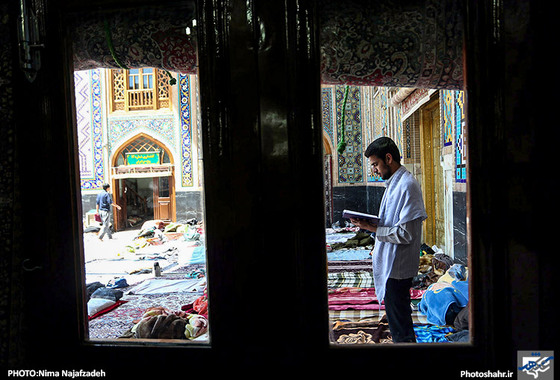 گزارش تصویری | آغاز مراسم معنوی اعتکاف در حرم رضوی | عکس : نیما نجف زاده /شهرآرا