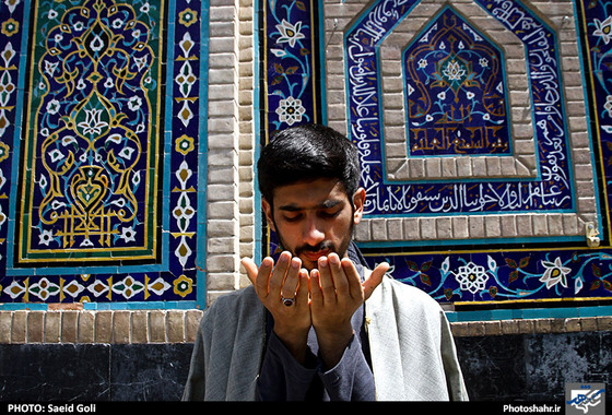 گزارش تصویری | آیین معنوی اعتکاف در حرم رضوی | عکس : سعید گلی /شهرآرا