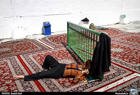 گزارش تصویری | آیین معنوی اعتکاف در حرم رضوی | عکس : سعید گلی /شهرآرا