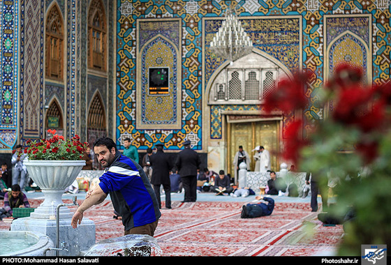 گزارش تصویری | آخرین روز مراسم معنوی اعتکاف در حرم رضوی | عکس : محمد حسن صلواتی /شهرآرا
