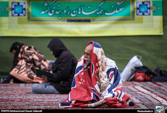 گزارش تصویری | آخرین روز مراسم معنوی اعتکاف در حرم رضوی | عکس : محمد حسن صلواتی /شهرآرا