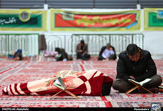 گزارش تصویری | آخرین روز مراسم معنوی اعتکاف در حرم رضوی | عکس : علی عبداللهی  /شهرآرا