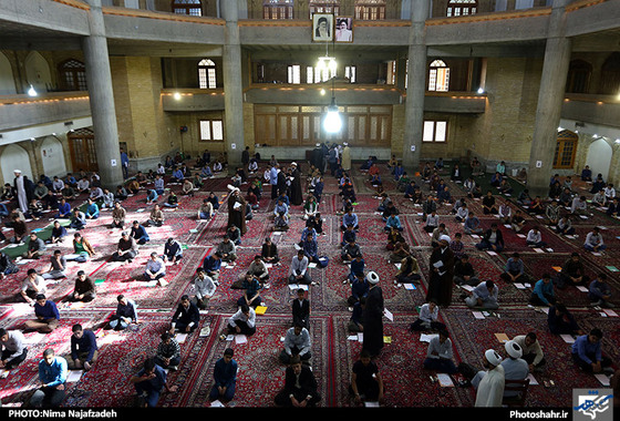 گزارش تصویری | آزمون ورودی حوزه علمیه خراسان | عکس : نیما نجف زاده / شهرآرا
