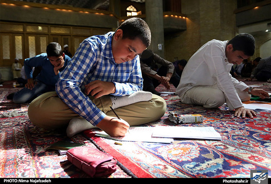 گزارش تصویری | آزمون ورودی حوزه علمیه خراسان | عکس : نیما نجف زاده / شهرآرا