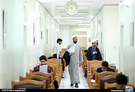 گزارش تصویری | آزمون ورودی حوزه علمیه خراسان | عکس : نیما نجف زاده / شهرآرا