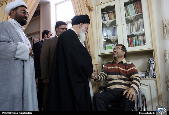 گزارش تصویری | دیدار آیت الله علم الهدی با خانواده جانبازان | عکاس : نیمانجف زاده /شهرآرا